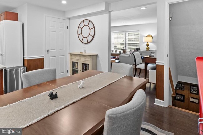 Building Photo - 8113 Loving Forest Ct