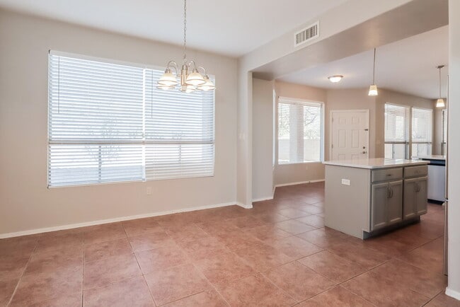 Building Photo - 355 E Camino Del Abeto