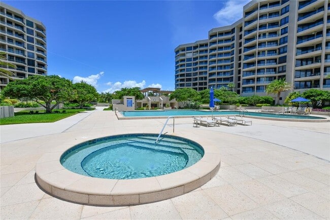 Building Photo - 1211 Gulf of Mexico Dr