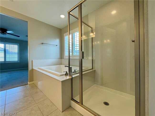 Building Photo - 354 Mezzaforte St