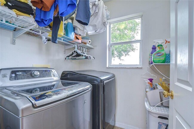 Building Photo - 17455 Garden Heath Ct