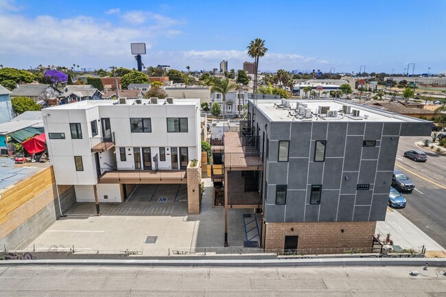 Building Photo - Coming Soon!! Beautiful 1 bed 1 bath apart...