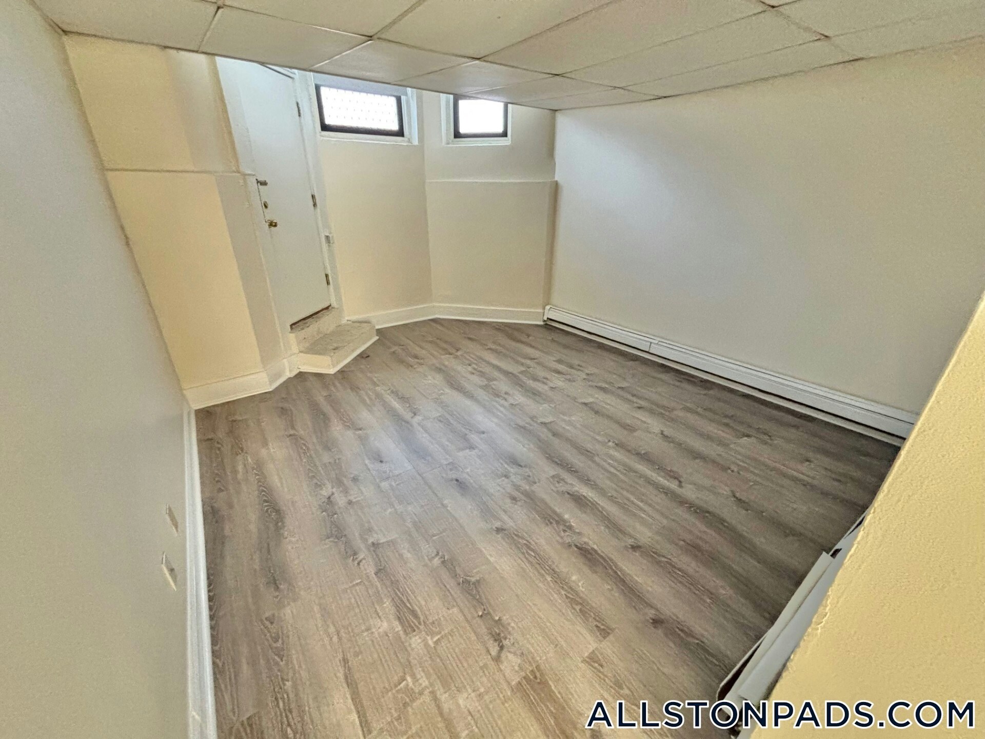 Building Photo - 1144 Commonwealth Ave