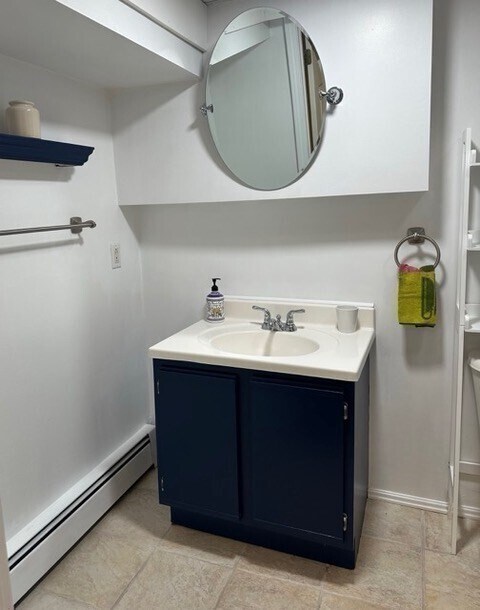 Building Photo - 51 Rangeley Rd