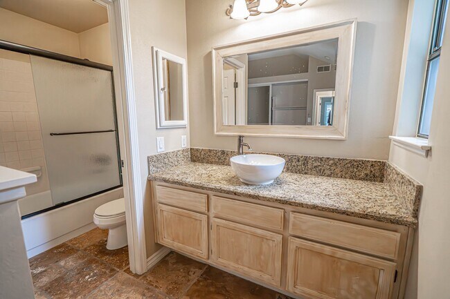 Building Photo - COMING SOON! Charming 2-Bedroom Home with a Versatile Loft in The Bungalows of Valencia!