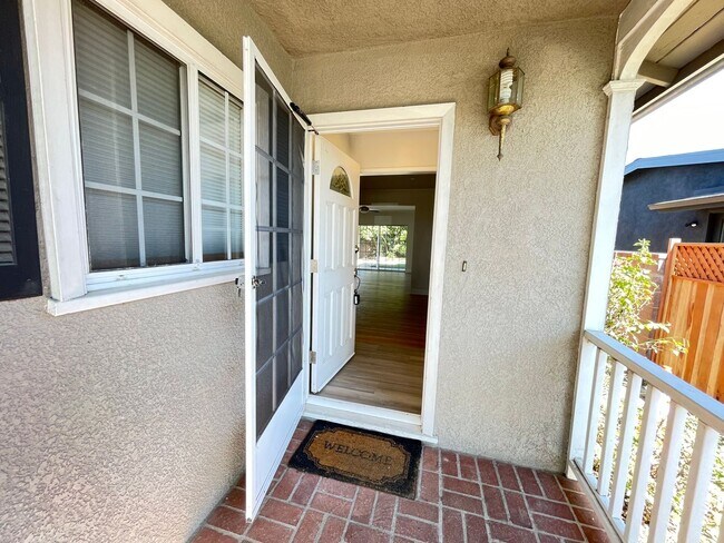 Building Photo - Los Altos Home for Lease