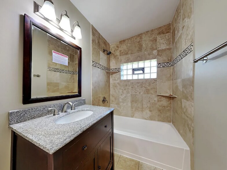 Building Photo - 9051 Forestview Rd