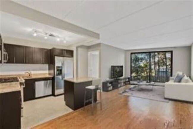 Building Photo - 1155 Warburton Ave