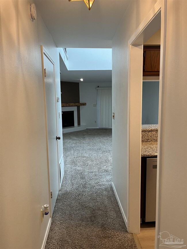Building Photo - 4277 Brookside Dr