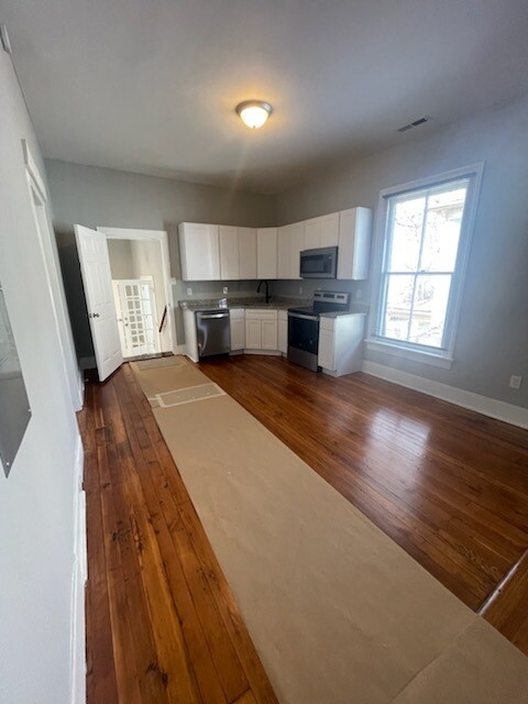 Building Photo - 405 Harrison St