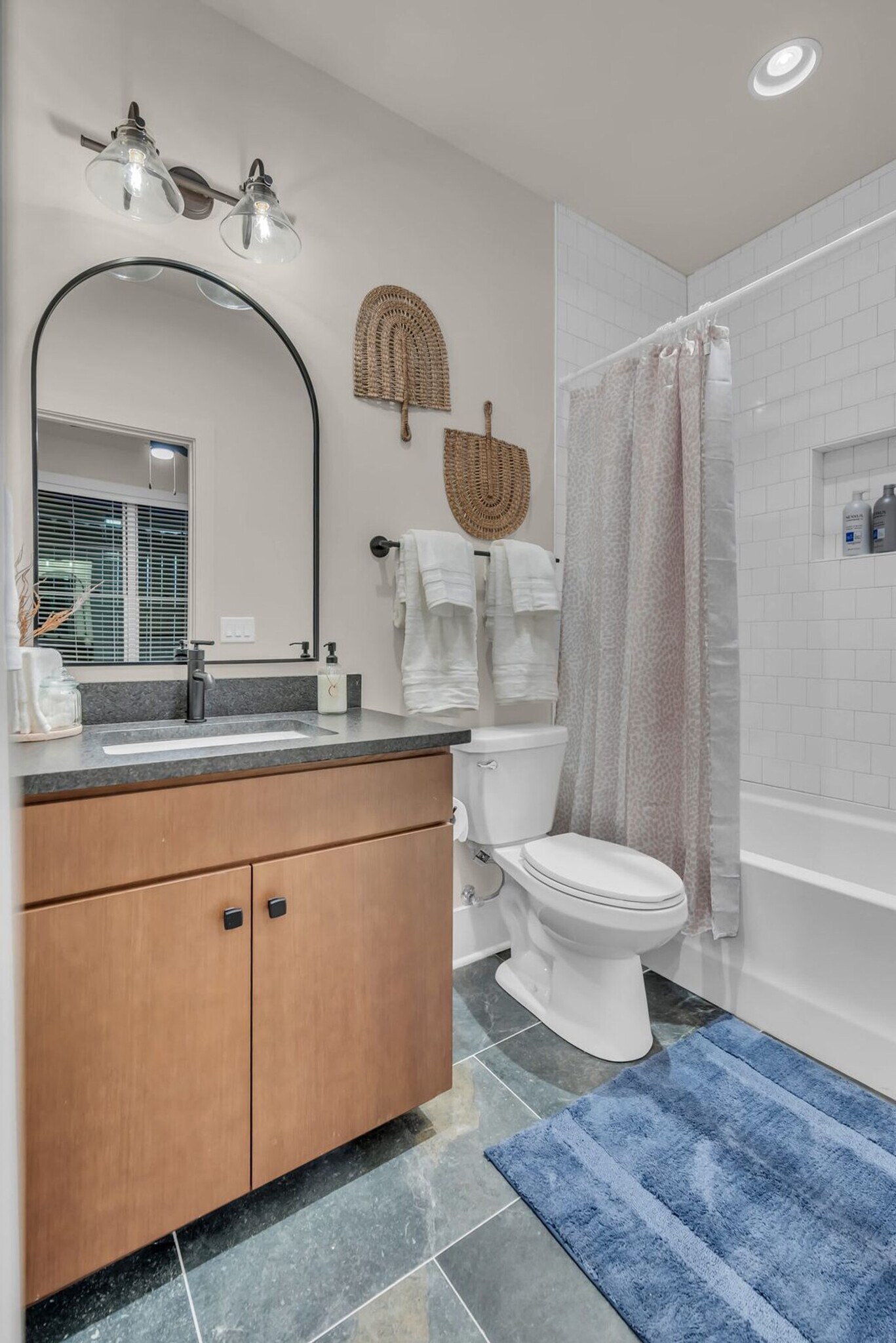 Building Photo - 1701 Portland Ave