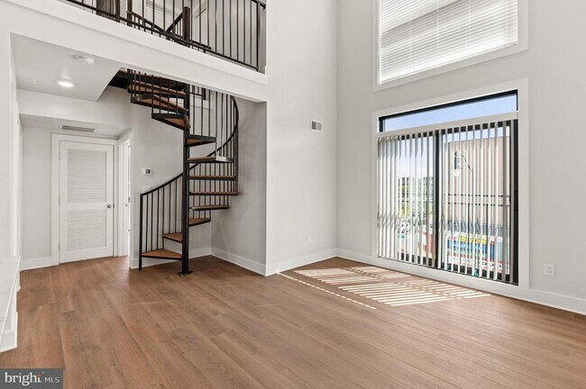 Building Photo - 1100 Bladensburg Rd NE