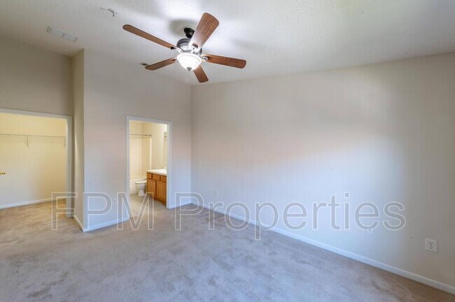 Building Photo - 9505 Armelle Way