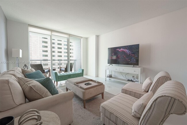 Building Photo - 335 S Biscayne Blvd