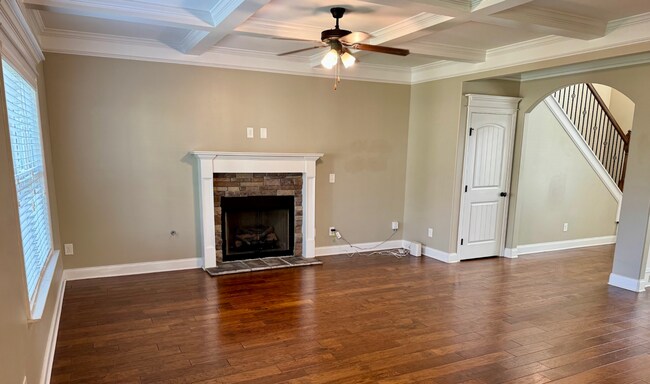 Building Photo - 5464 Everlook Cir