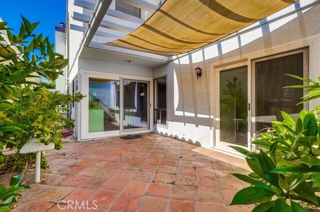 Building Photo - 7030 Seawind Dr