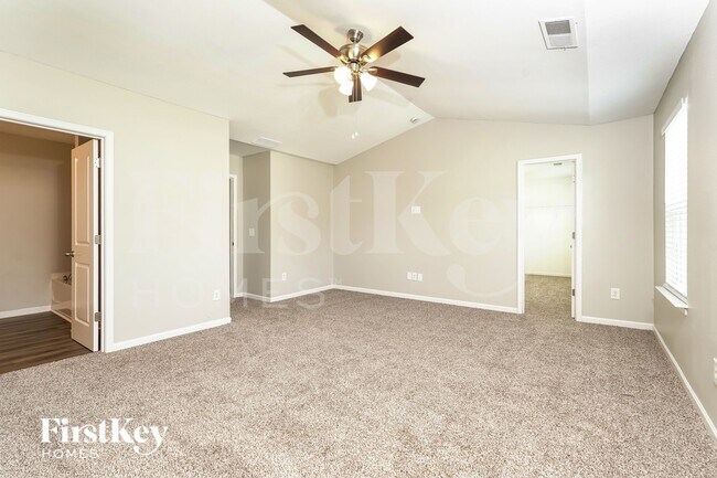 Building Photo - 1540 Weatherend Dr