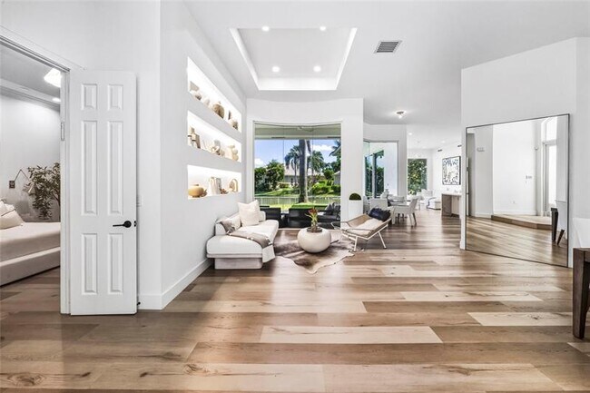 Building Photo - 11064 Canary Island Ct