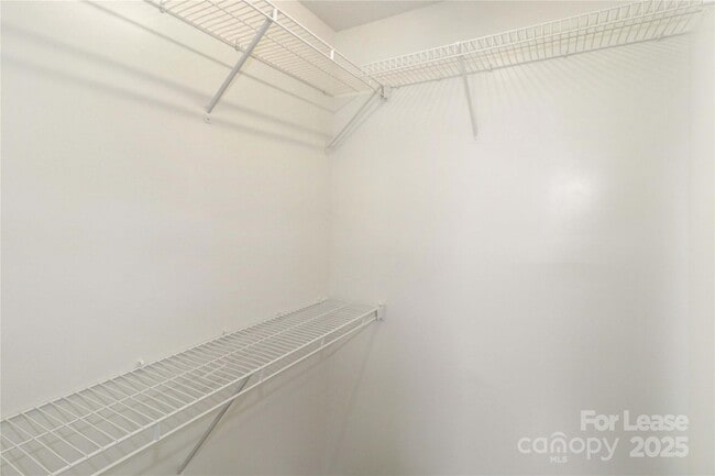 Building Photo - 771 Rebecca Jane Dr
