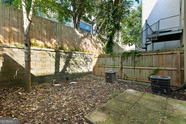 Building Photo - 1302 Noguchi Mews NW