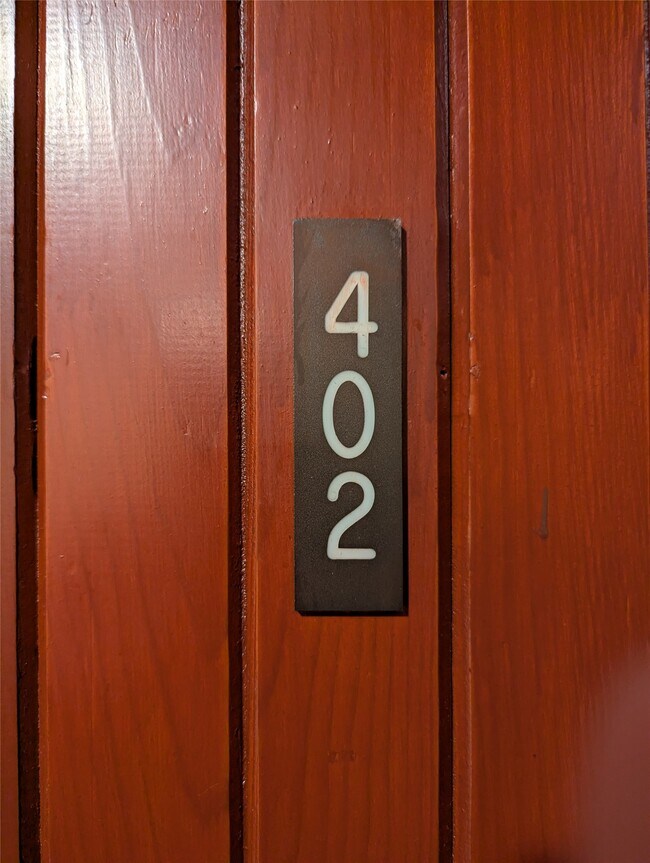 Building Photo - 7520 Hornwood Dr