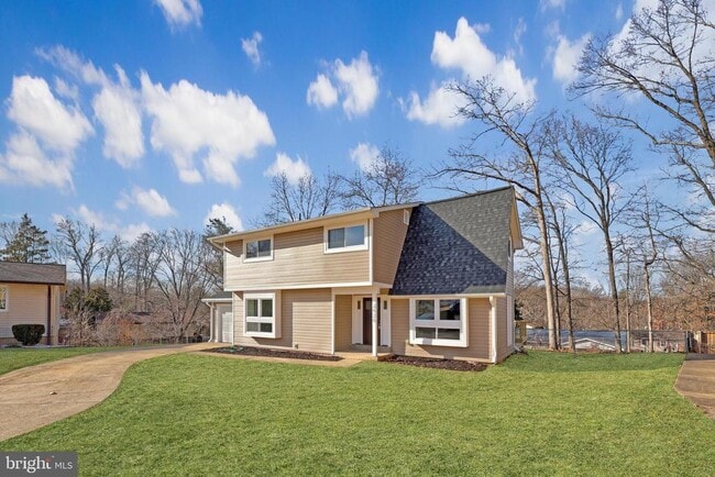 Building Photo - 2520 Linwood Ln