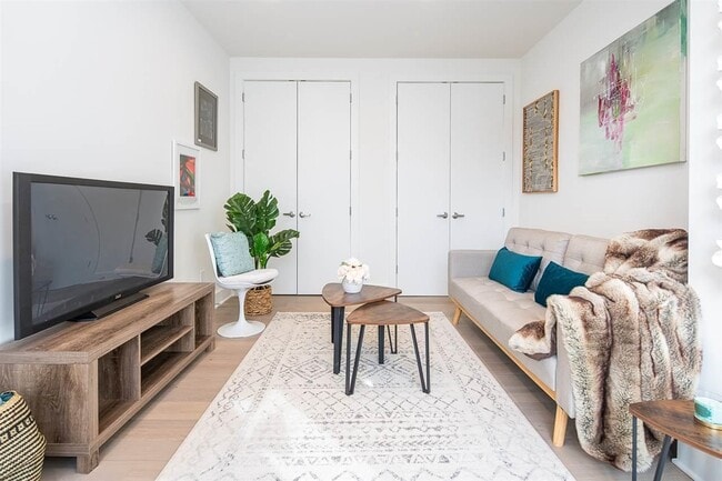 Building Photo - 110 Brunswick St