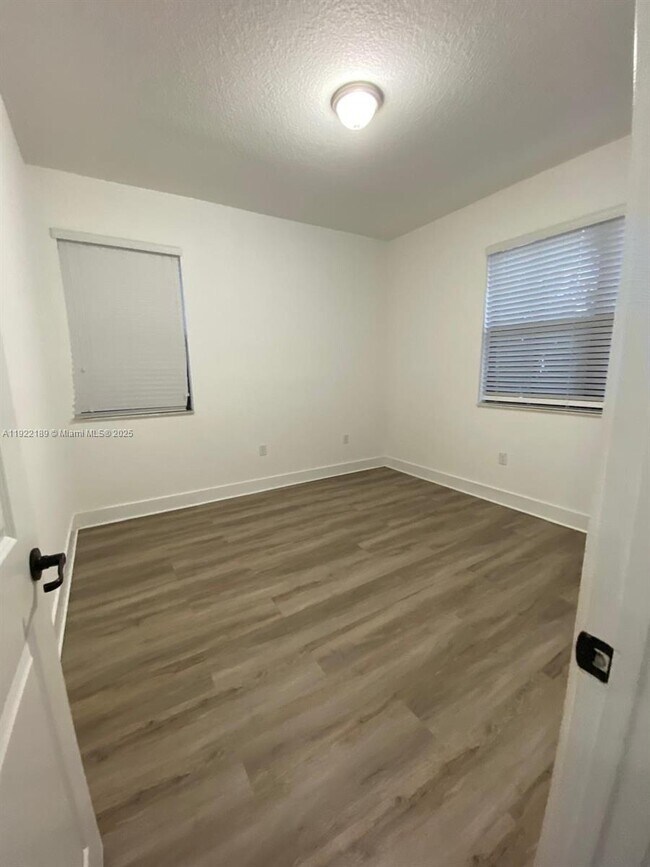 Building Photo - 9823 W 34th Ln