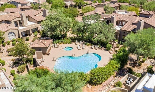 Building Photo - 20802 N Grayhawk Dr