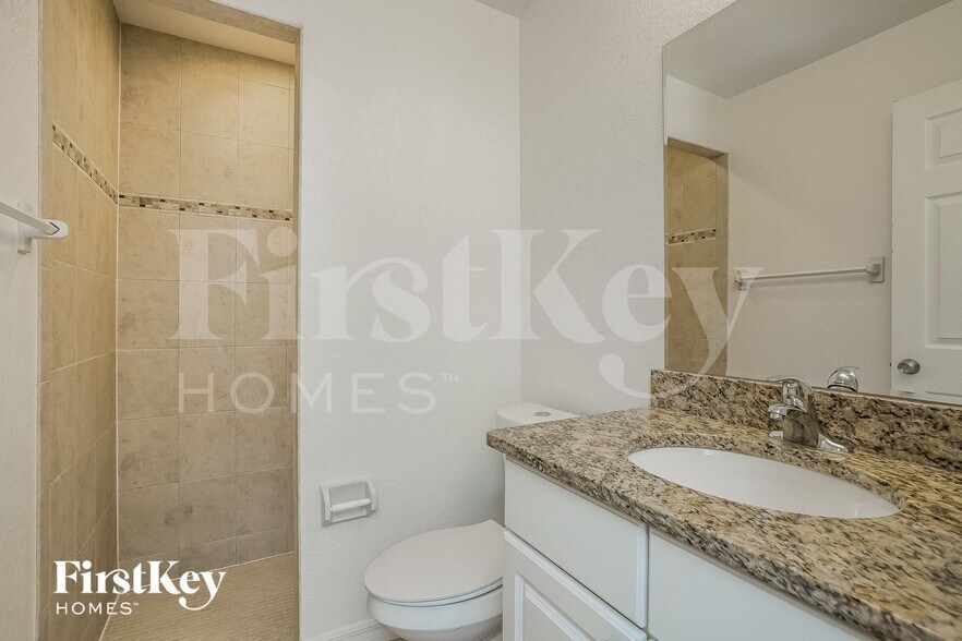 Building Photo - 3595 Gillot Blvd