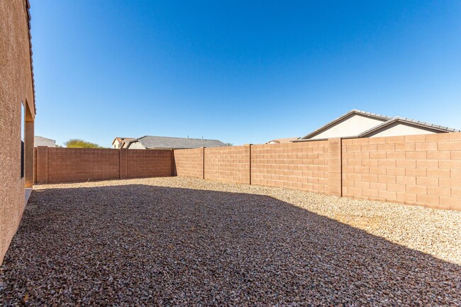 Building Photo - Spacious home in Maricopa!!