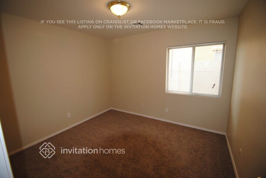 Building Photo - 18443 W Mission Ln