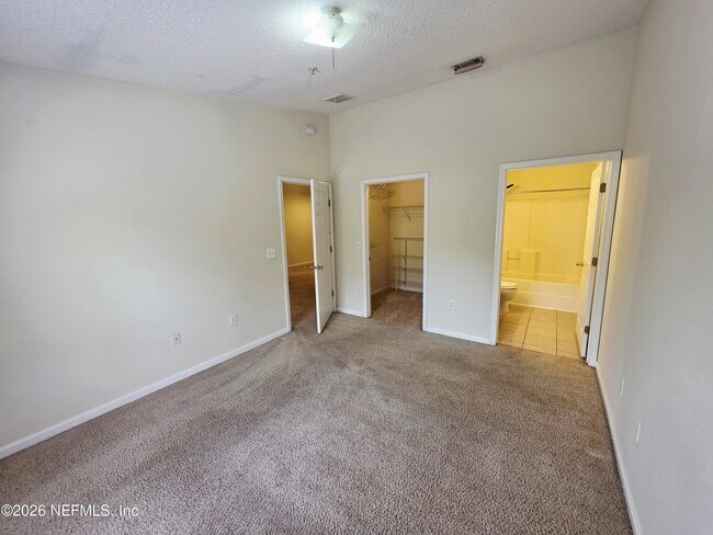 Building Photo - 9505 Armelle Way