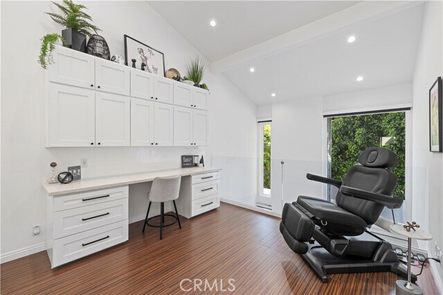 Building Photo - 10061 Melinda Way