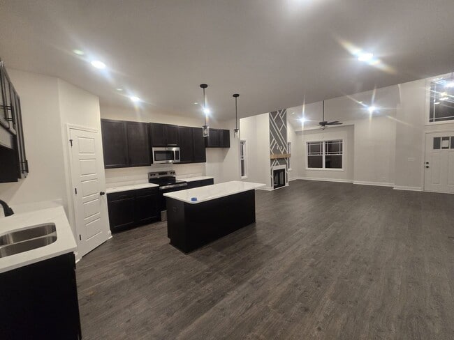 Building Photo - Jasper New Construction Floor Plan for Rent