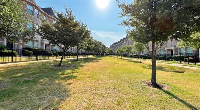 Building Photo - 2500 Rockbrook Dr