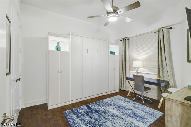 Building Photo - 10733 Mirasol Dr