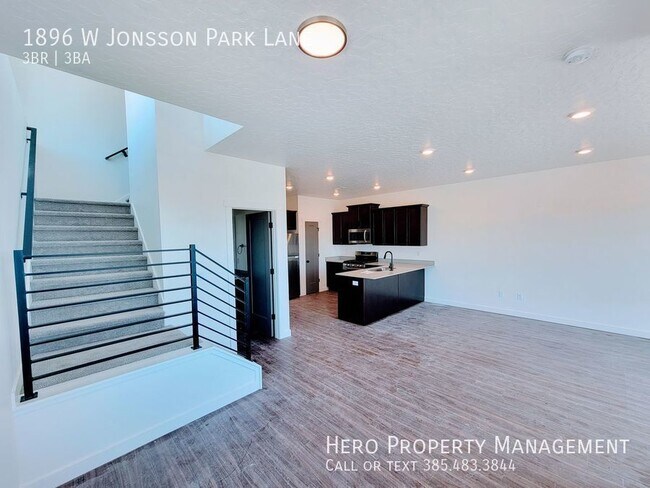 Building Photo - Gorgeous Lehi Townhomes!!!