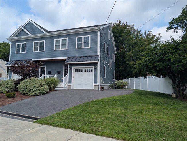 Building Photo - 187 Linwood Ave