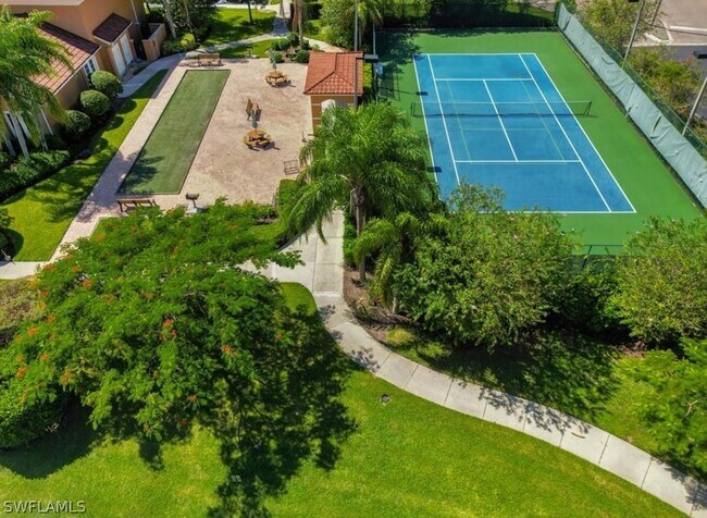 Building Photo - 1810 Florida Club Cir