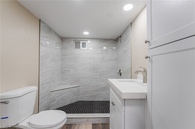 Building Photo - 5402 Tahoe Dr