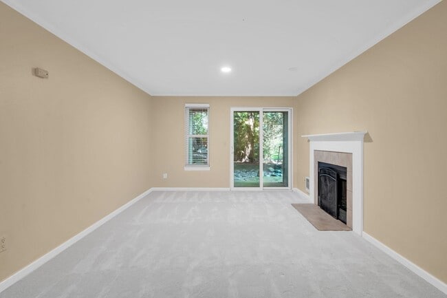 Building Photo - Easy on the Budget, Water/Sewer/Garbage/Pa...