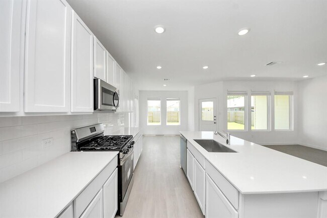 Building Photo - 10650 Ellerston Rd