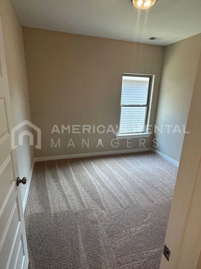 Building Photo - Home for Rent in Bessemer, AL!!! View with 48 Hours Notice!