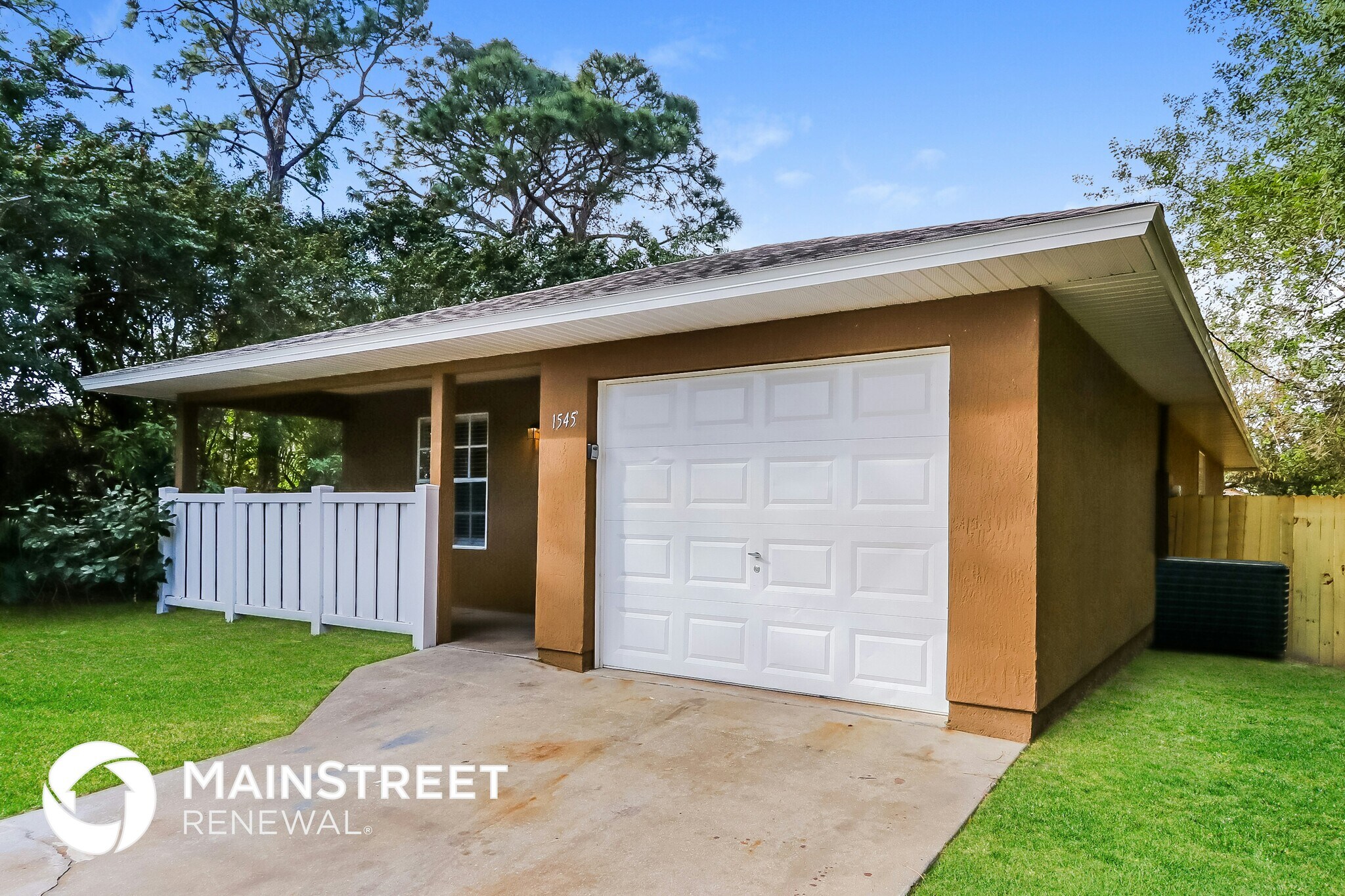 Building Photo - 1545 20th Ct SW