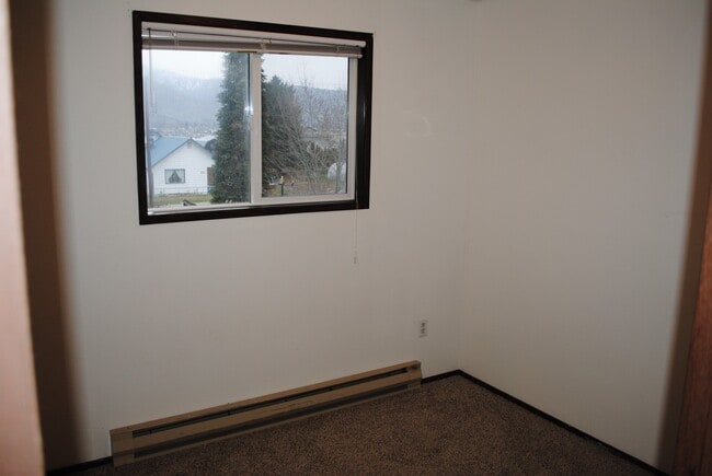 Building Photo - 112 Ridgemont Dr