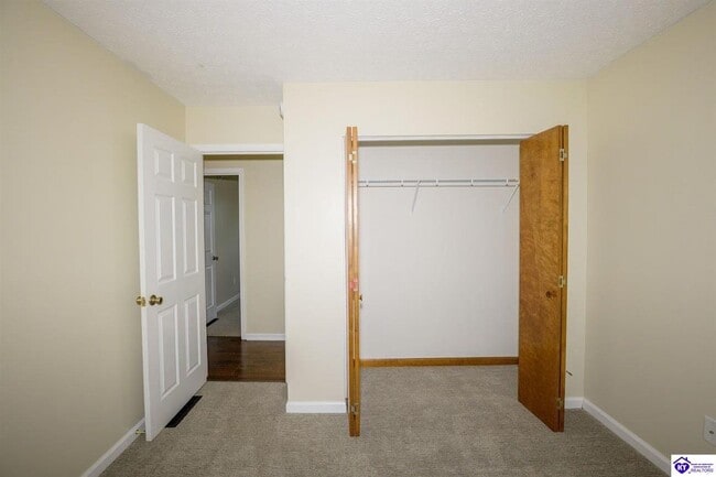 Building Photo - 413 Ridgecrest Rd