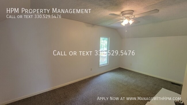 Building Photo - 537 Allyn St
