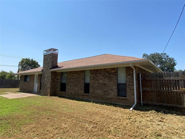 Building Photo - 600 Cactus Ct