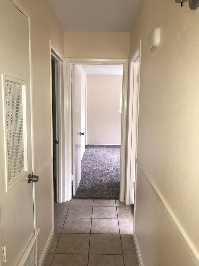 Building Photo - Remodeled 4 bedroom 2 bath home ready for move-in